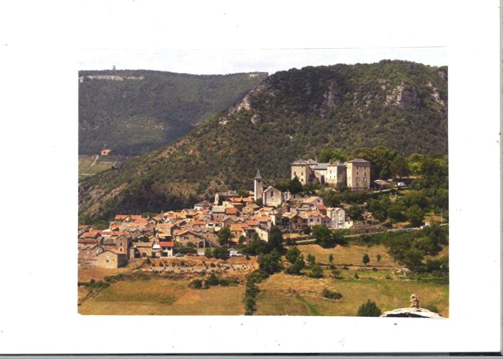 Mostuéjouls le village les&nbsp;monuments